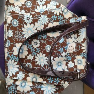 NEW Punchi Bag Pet Carrier – Small Dog/Cat – Floral Print